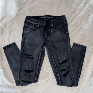 AEO NWOT Jegging Jeans- Size 4 Short